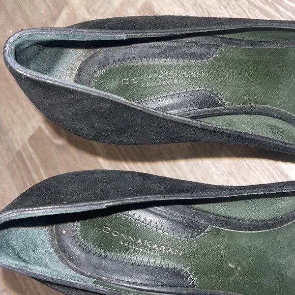 Donna Karan Collection Black Suede Platforms - Picture 6 of 8